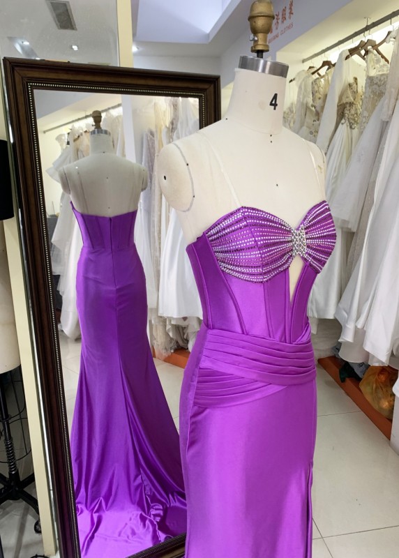 2025 Stunning embellished upper body sexy corset with crystal chain satin fabric party dress sequin mermaid evening dress