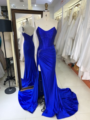 2025 Stunning navy luxury mermaid fashion design satin fabric party dress with rhinestone evening dress