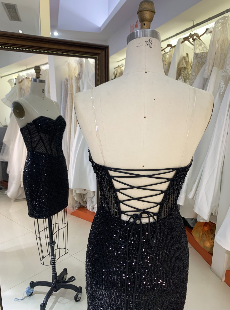 New Fashionable prom dresses Sexy Black corset sleeveless Evening Dress with rinhestone fringes dress For Party