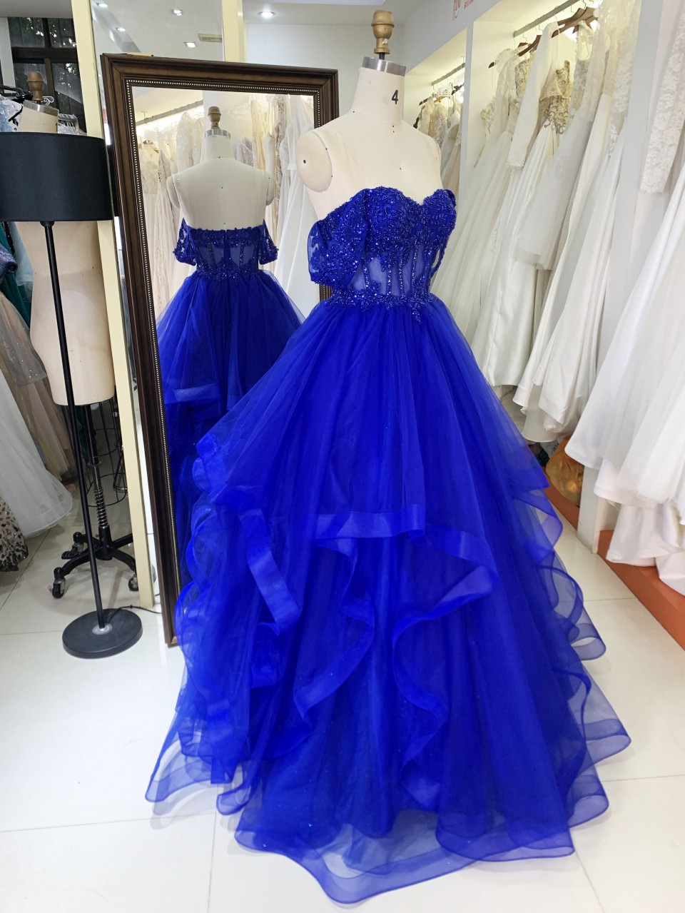 Luxury fashion Off The Shoulder wholesale corset royal blue embroidery beading ruffle skirt A line prom evening dresses