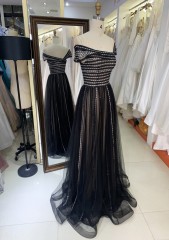 2025 Stunning embellished Black color upper body crystal chain sequin fabric party dress maxi sequin evening dress