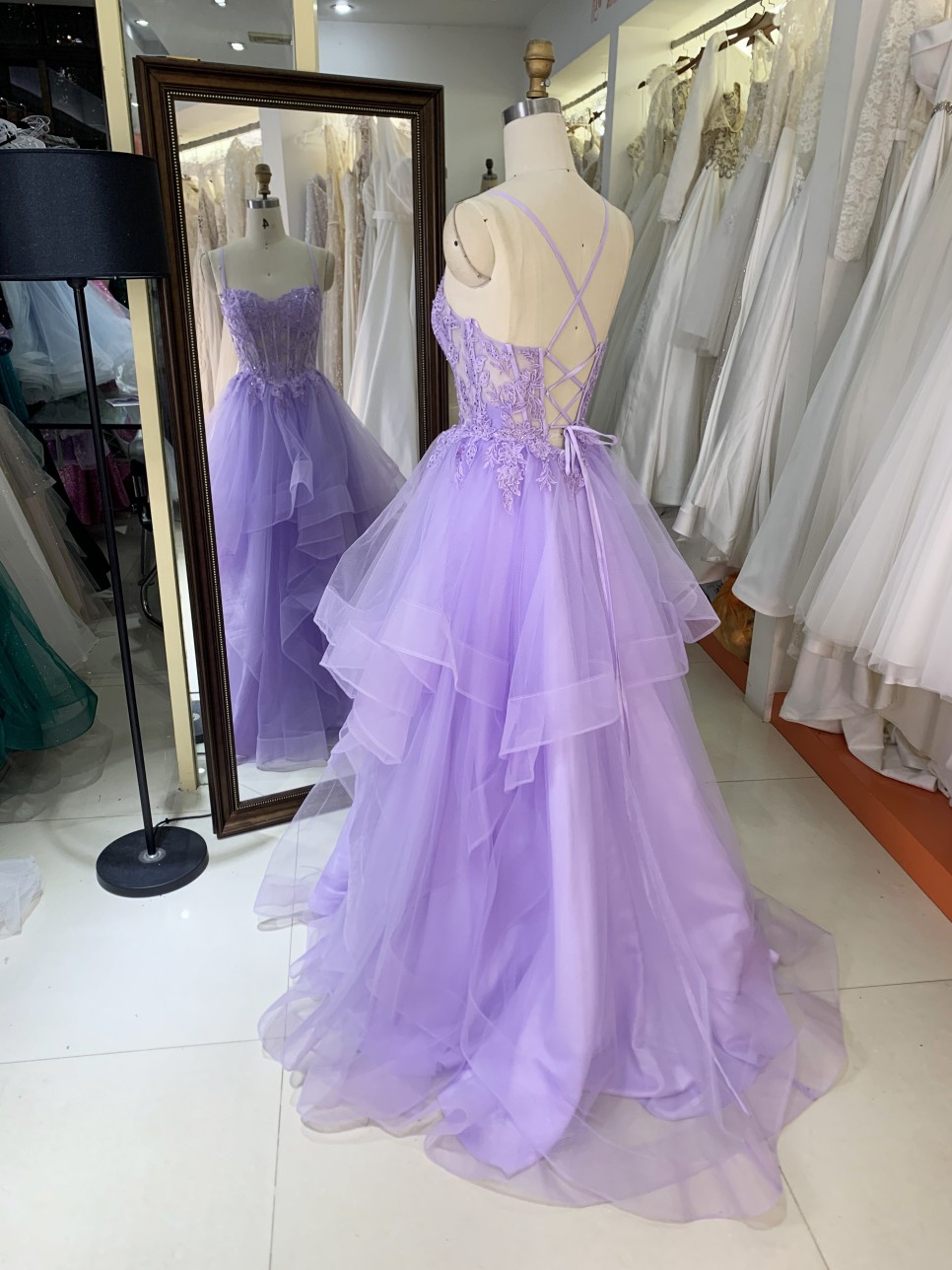 New Fashionable 2025 Lilac high quality elegant ruffle embroidery lace up back princess prom dresses