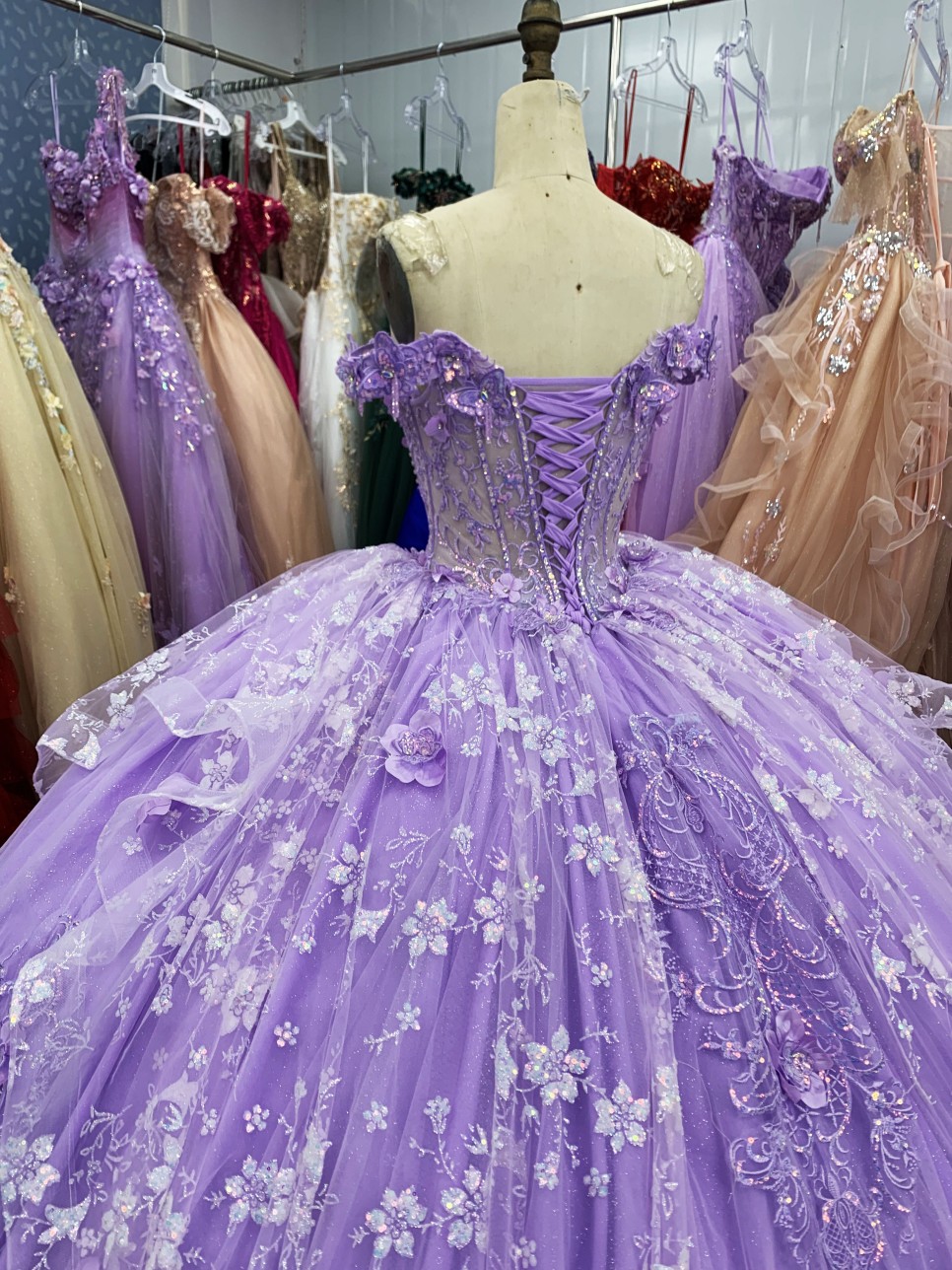 Hot Sale Fairy Quinceanera Elegant Purple Lace Beading Party Birthday Ball Gown Evening Dresses 2025