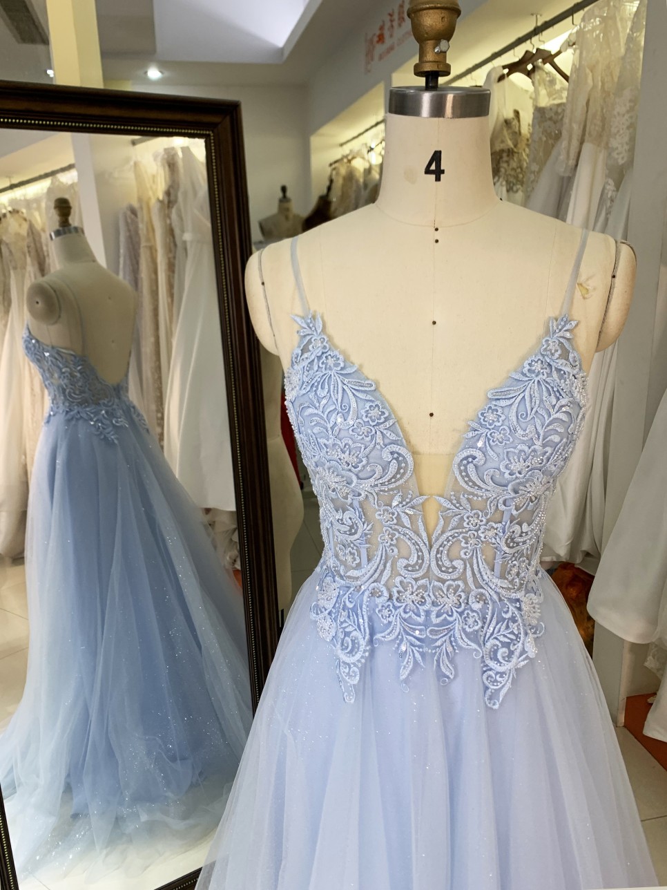 2025 New sexy elegant long prom dresses straps baby blue A line skirt wholesale gowns evening dresses for bride prom dress girl
