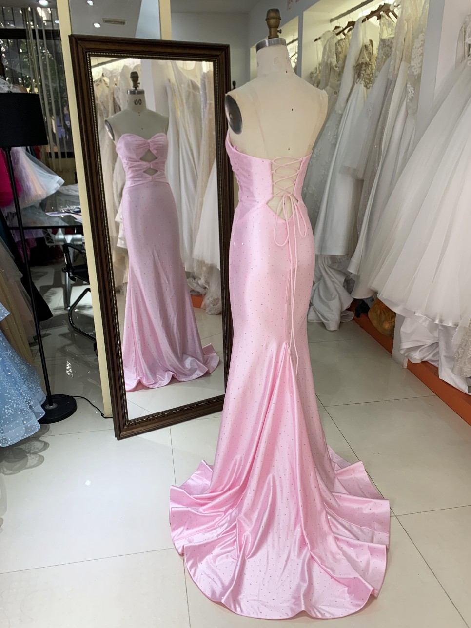 Prom dress 2026 Hot Designs Manufacturer Satin Maxi Dress Evening Party long gown Prom Wear evening dresses
