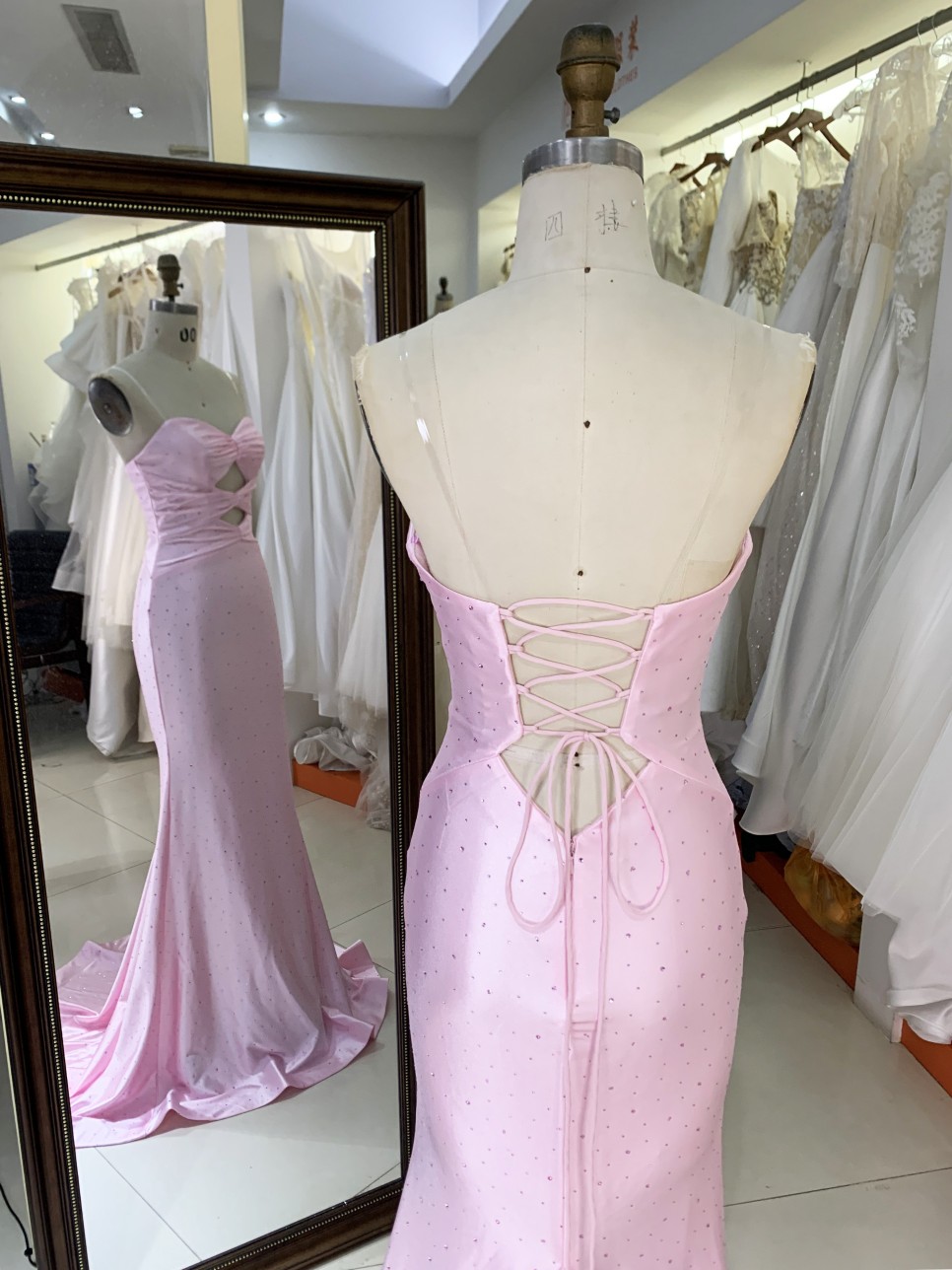 Prom dress 2026 Hot Designs Manufacturer Satin Maxi Dress Evening Party long gown Prom Wear evening dresses