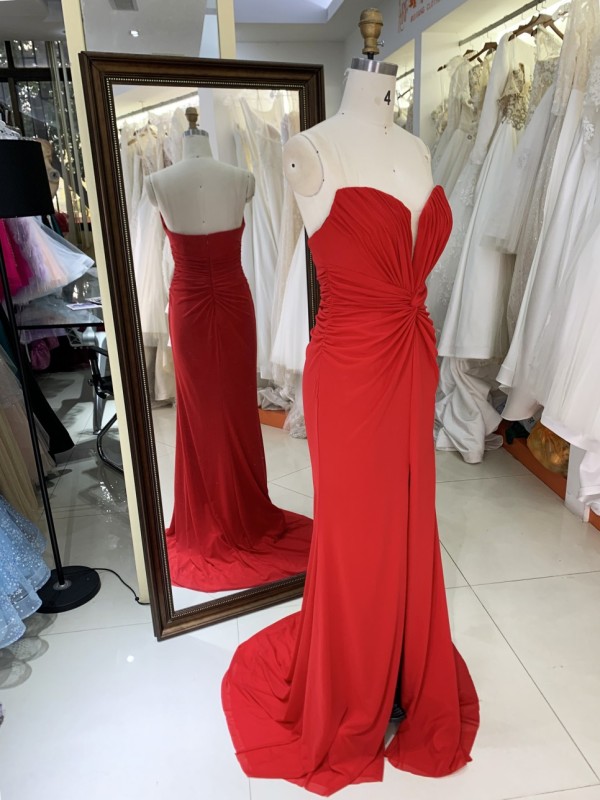 Elegant Long Prom Dresses with Split Red Evening Dresses New Products with Zipper Back