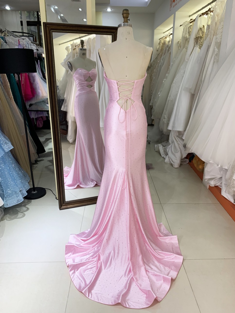 Prom dress 2026 Hot Designs Manufacturer Satin Maxi Dress Evening Party long gown Prom Wear evening dresses