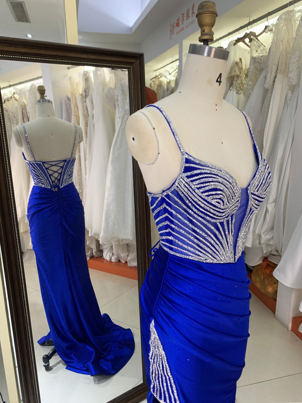 Prom Dress Sexy New Luxurious Elegant High Slit Rhinestone Sequins Navy Blue Satin Maxi Prom Out Dresses