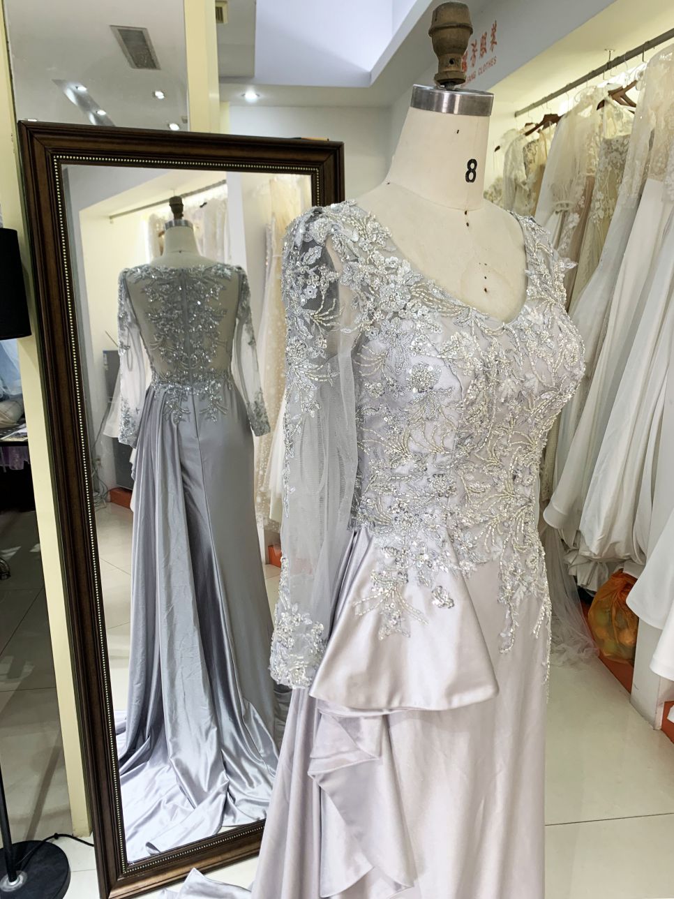 2025 New Luxury Silver Satin Mermaid Wedding Gown Handmade Beaded Embroidered and Pleated for Mother of the Groom