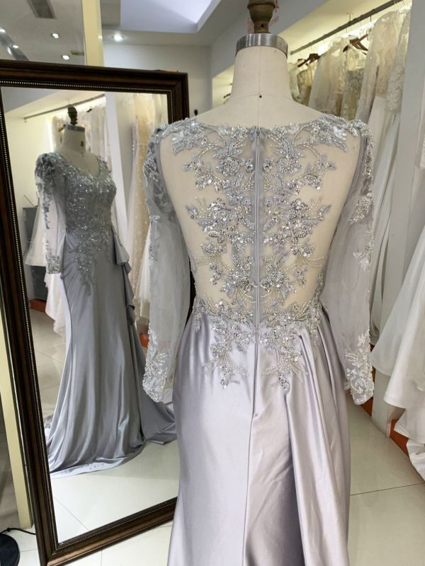 2025 New Luxury Silver Satin Mermaid Wedding Gown Handmade Beaded Embroidered and Pleated for Mother of the Groom