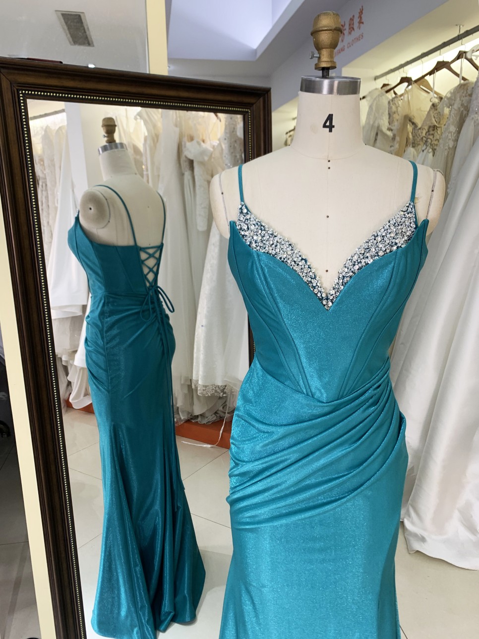 Wholesale Women's Elegant Floor-Length Dress with Rhinestones Elegant Party Evening Dress