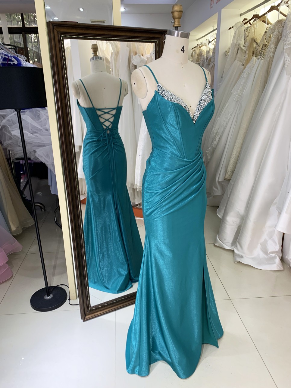 Wholesale Women's Elegant Floor-Length Dress with Rhinestones Elegant Party Evening Dress