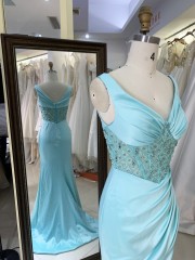 2025 Custom Light Blue Spaghetti Prom Dresses V-Neck Mermaid Crystal Beads Formal Party Dress with Slit Long Satin for Women