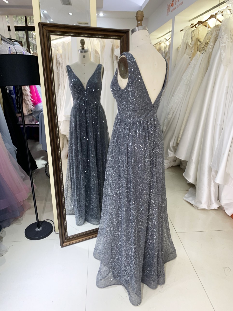 2026 Elegant A-Line Sparkling Fabric Evening Dress Deep V Neck Wholesale for Women Party Style with Embroidery Decoration