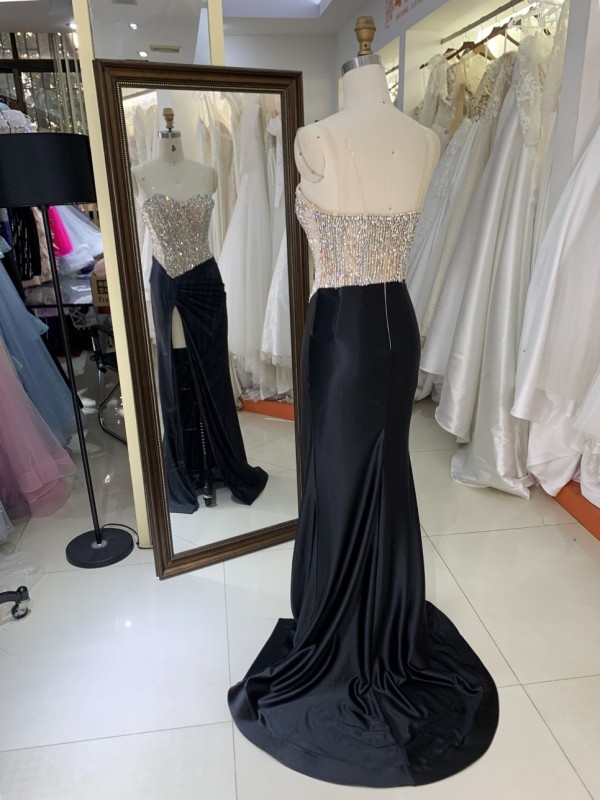 Black Satin Mermaid Dresses Nude Tassel Beaded Shoulder Chain Hand Pleated Corset Bodice Natural Waistline for Parties-Wholesale