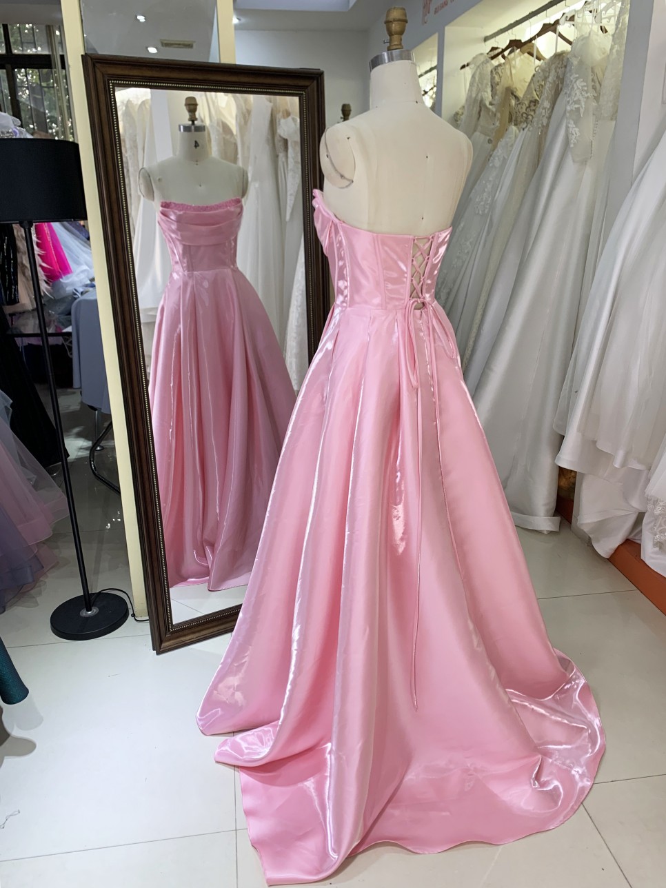 2026 Elegant Long Prom Dresses Soft Smooth Satin A-Line Maxi Customizable Floor-Length Dress Made From Quality Fabric Dress