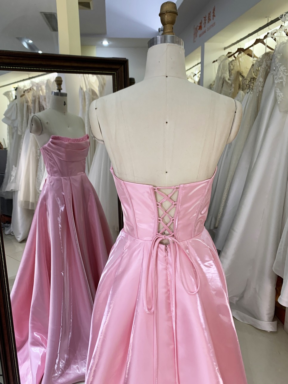 2026 Elegant Long Prom Dresses Soft Smooth Satin A-Line Maxi Customizable Floor-Length Dress Made From Quality Fabric Dress