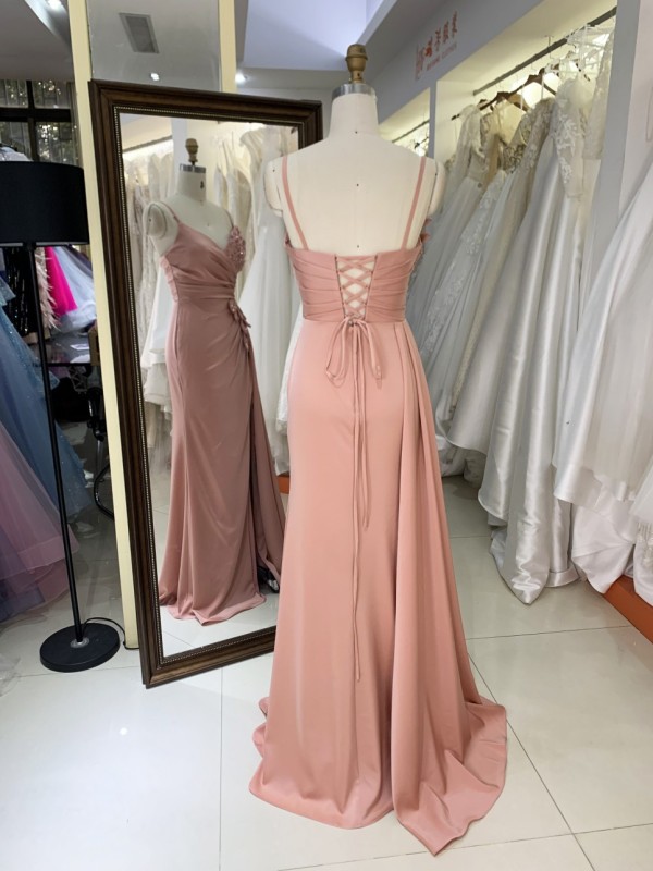 2025 New Elegant V-Neck Satin Evening Dress with Leaf Motif Rhinestones Daring High Slit - Crystal Embellished Party Dress