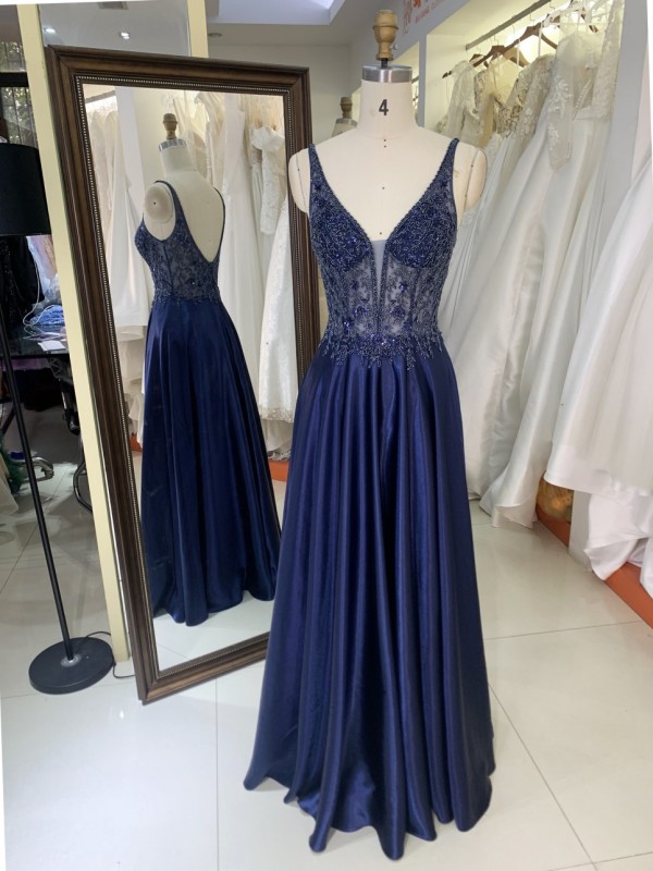 Beautiful Floor Length Wide Straps V Back Sleeveless Formal Prom Dresses Elegant Evening Dresses for Women