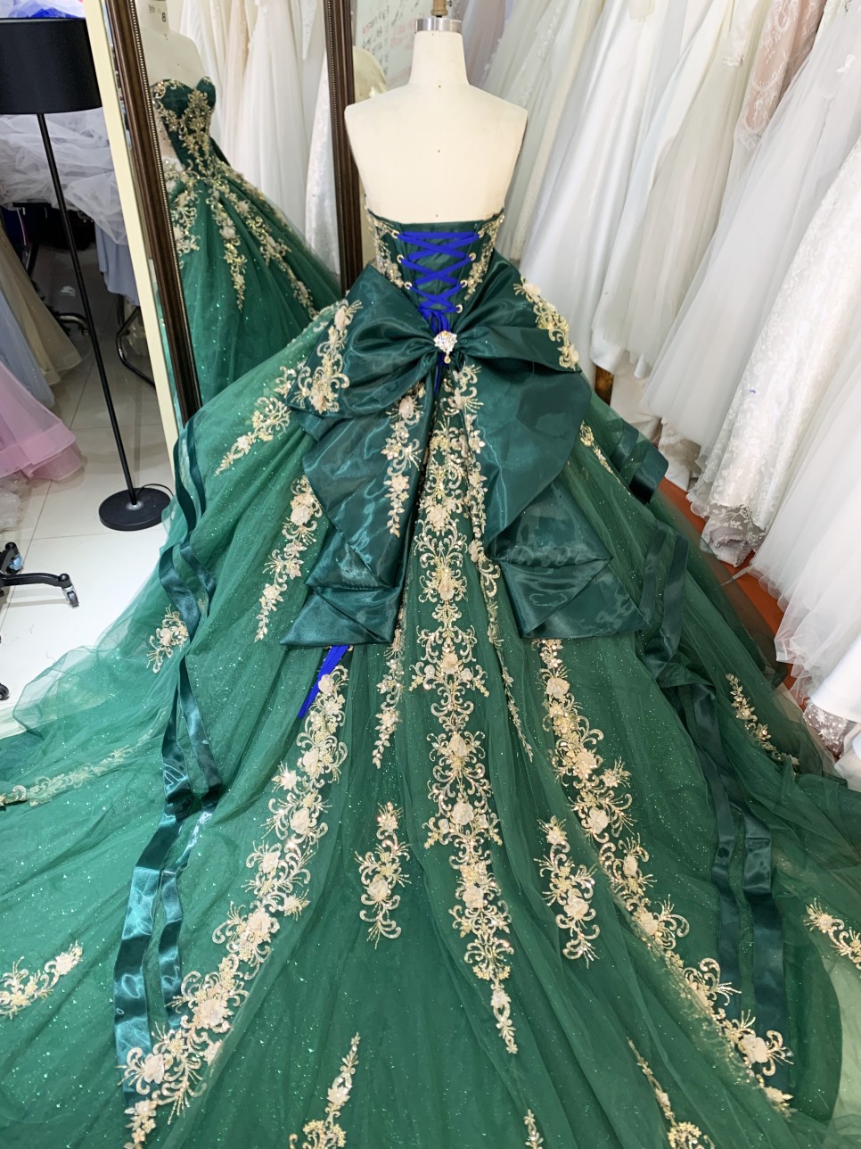 Quinceanera Dress Ball Gown Birthday Girls with butterfly Sweet 16 Dress Vestido Princess Prom Party Dress