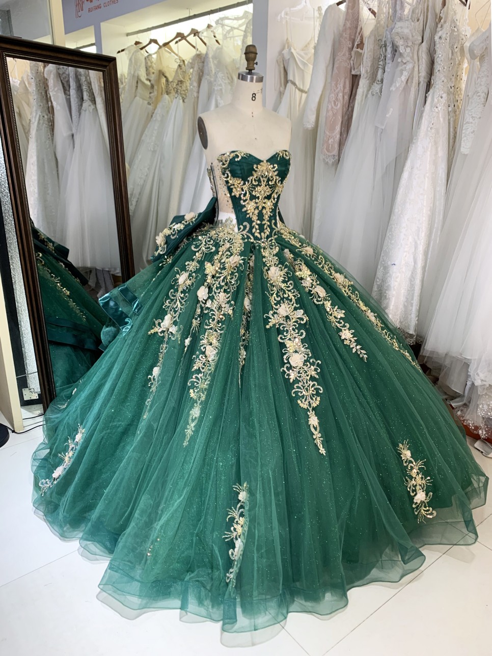 Quinceanera Dress Ball Gown Birthday Girls with butterfly Sweet 16 Dress Vestido Princess Prom Party Dress