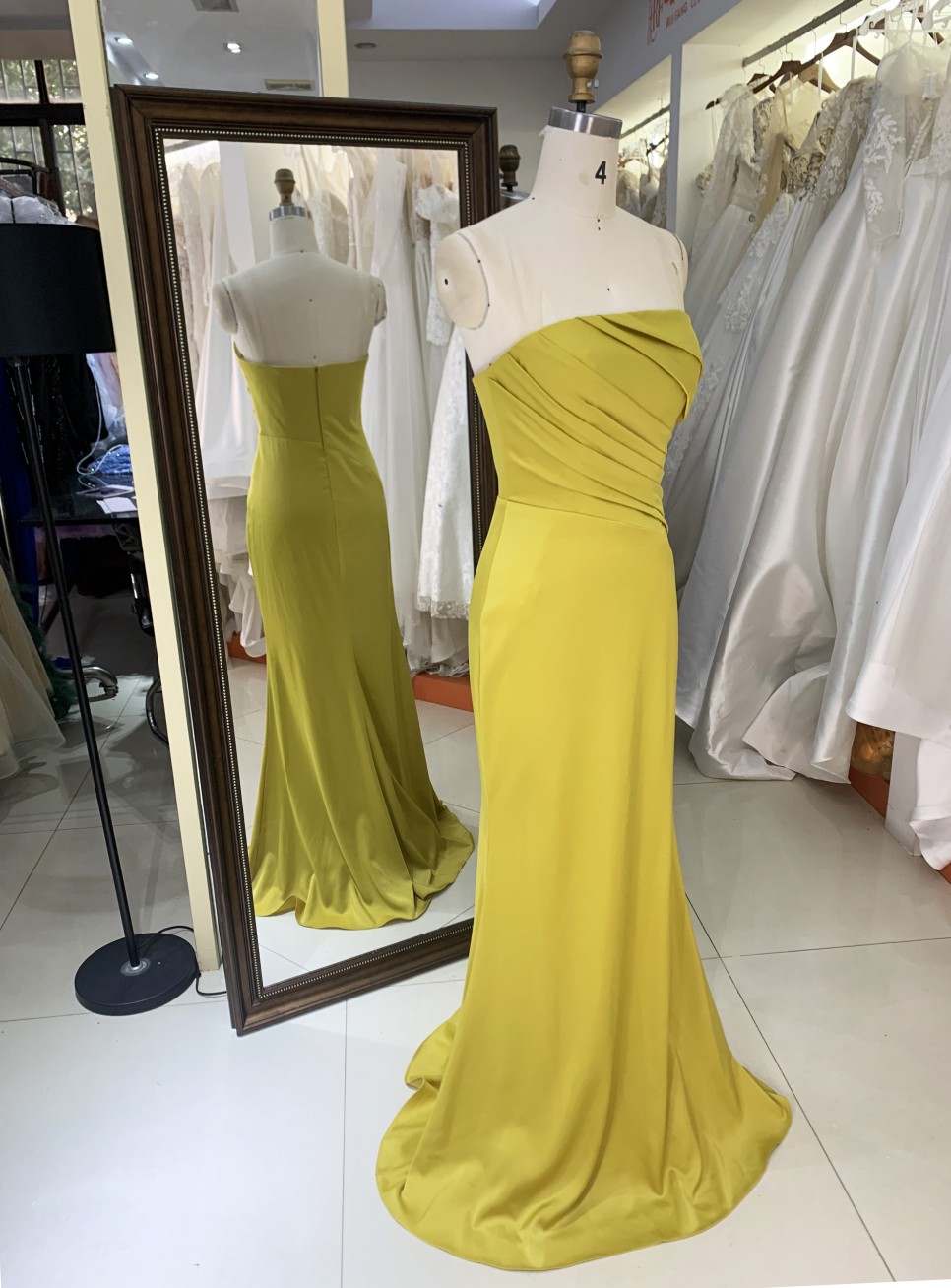 2025 Turmeric Fitted Evening Dress Square Collar Mermaid Strapless Pleated Design Zipper Back Long Satin Fabric Prom Dress
