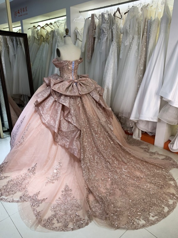 Wholesale New Design Birthday Party Off the Shoulder Beaded Sparkly Puffy Sweet Quinceanera Party Prom Dress