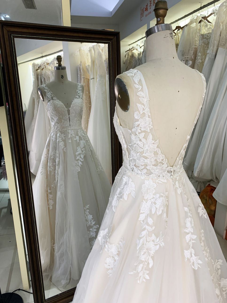 2026 Elegant Sleeve Lace Flower V-neck with 3D Flower Bridal Floor-Length Wedding Gown
