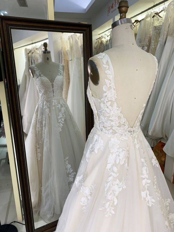 2026 Elegant Sleeve Lace Flower V-neck with 3D Flower Bridal Floor-Length Wedding Gown