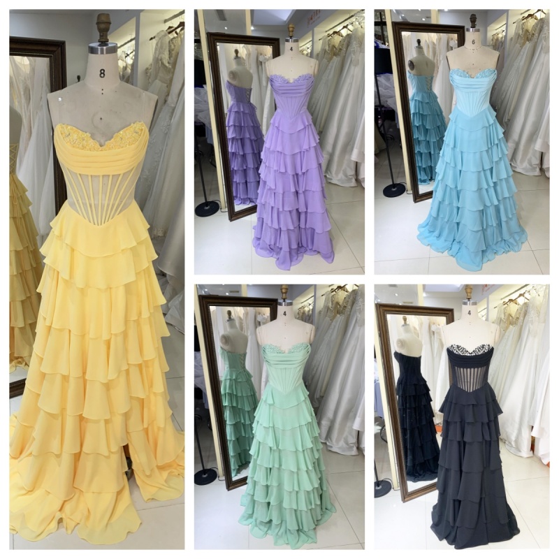 Women's High-End Ball Gown Prom Dress Boning Bodice Ruffle Princess Skirt with Sweetheart Evening Dresses Sleeveless