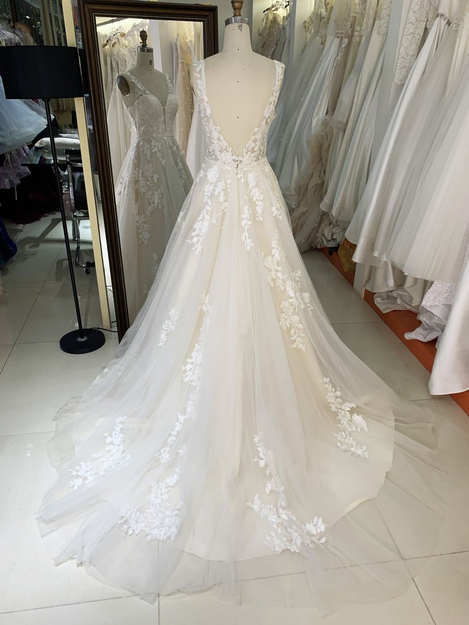 2026 Elegant Sleeve Lace Flower V-neck with 3D Flower Bridal Floor-Length Wedding Gown