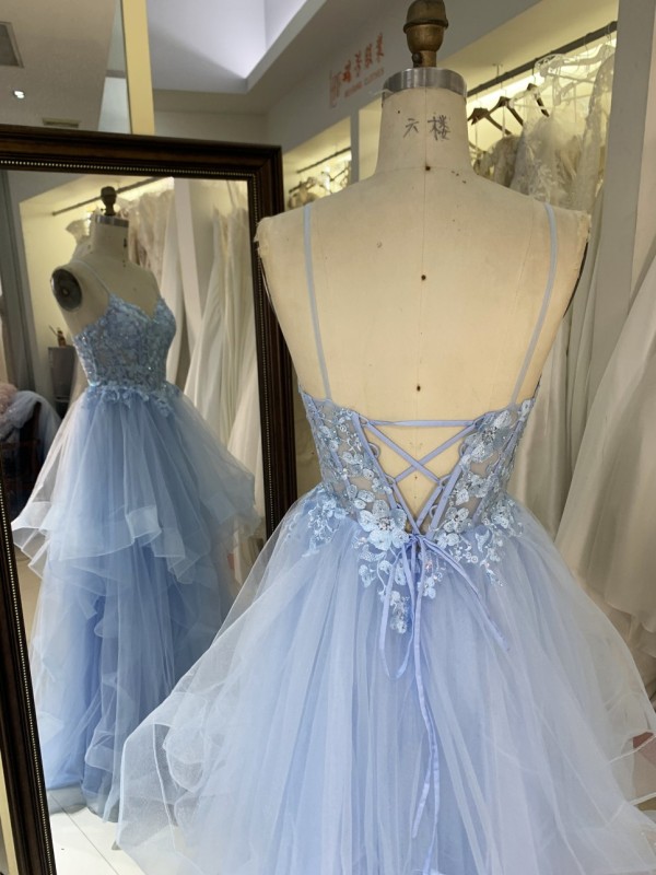 2025 High Quality Wholesale fairy Princess Fluffy Lace Baby Blue Ruffle V-neck Prom Dresses Sleeveless Evening Dress
