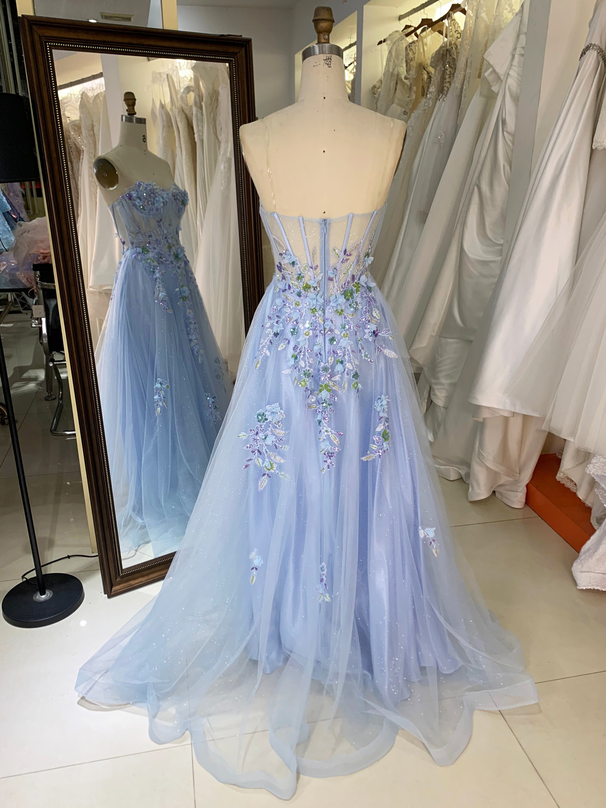 2026 Wholesale Pink Evening Dress Off-Shoulder Prom Dress with Lace Flower Embroidery Party-Style Natural Waistline