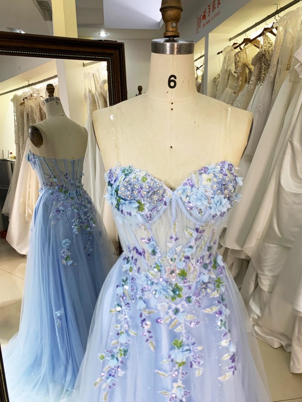 2026 Wholesale Pink Evening Dress Off-Shoulder Prom Dress with Lace Flower Embroidery Party-Style Natural Waistline