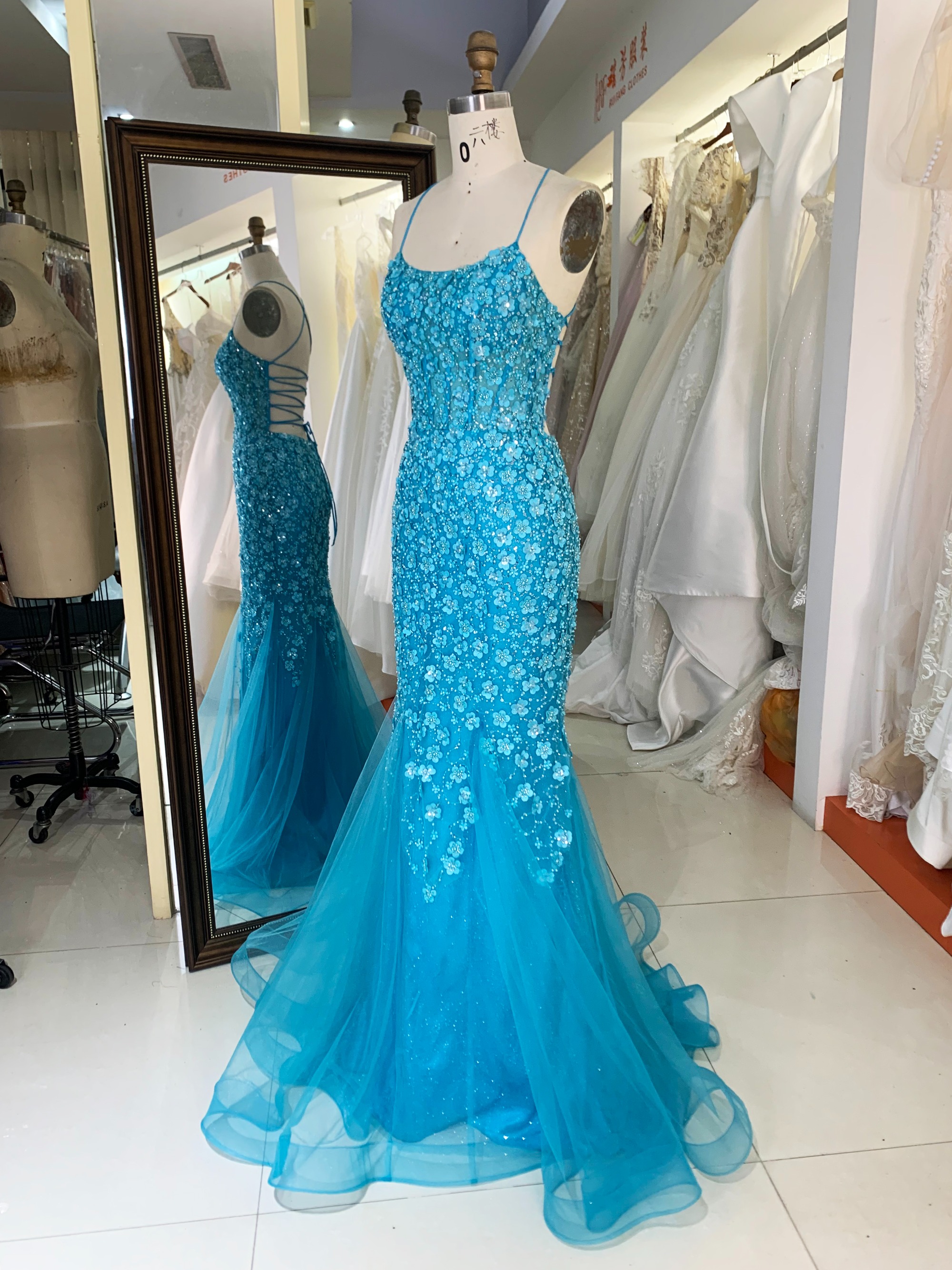 New 3D lace embroidery sleeveless mermaid fitted lace up back prom dresses