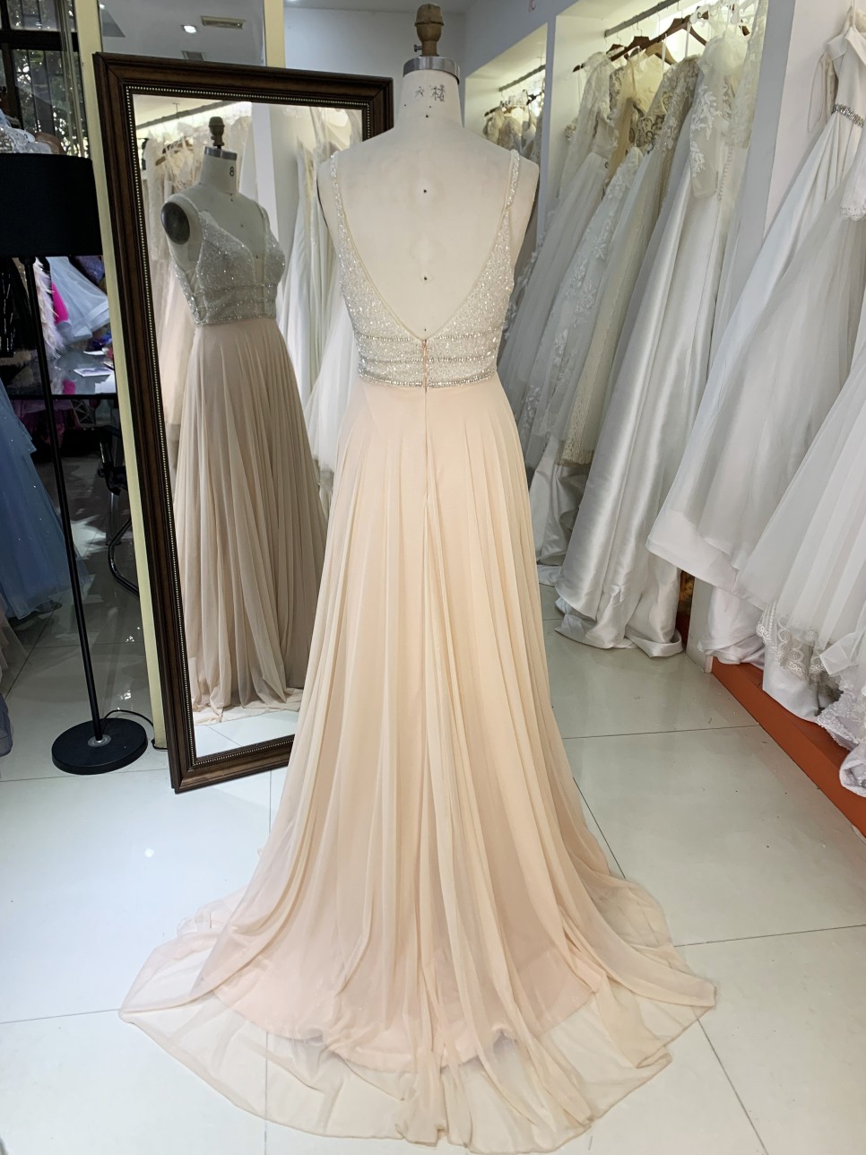 2026 New Wholesale Prom Dress Lady Elegant Beading Prom Plus Size European and American a Line Evening Dresses