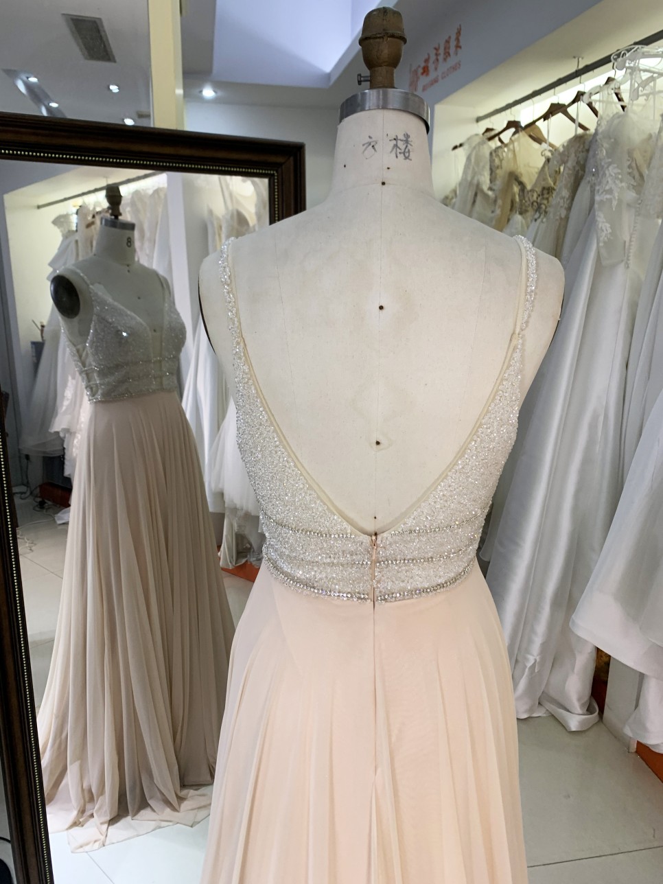 2026 New Wholesale Prom Dress Lady Elegant Beading Prom Plus Size European and American a Line Evening Dresses