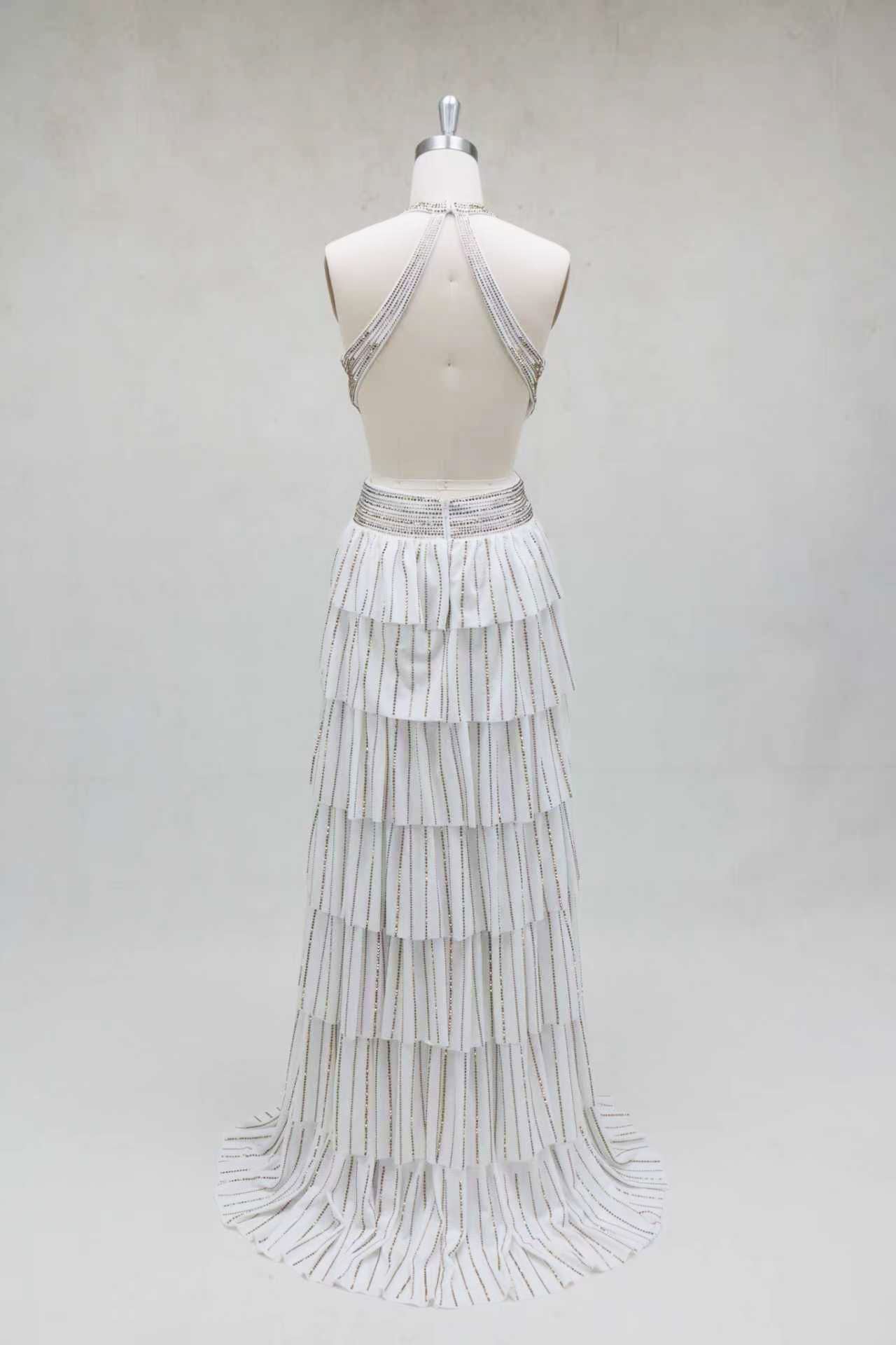 Wholesale Sexy Prom Dress off Shoulder With Silver Beading Chain Deep V Backless a Line Evening Dress for Women