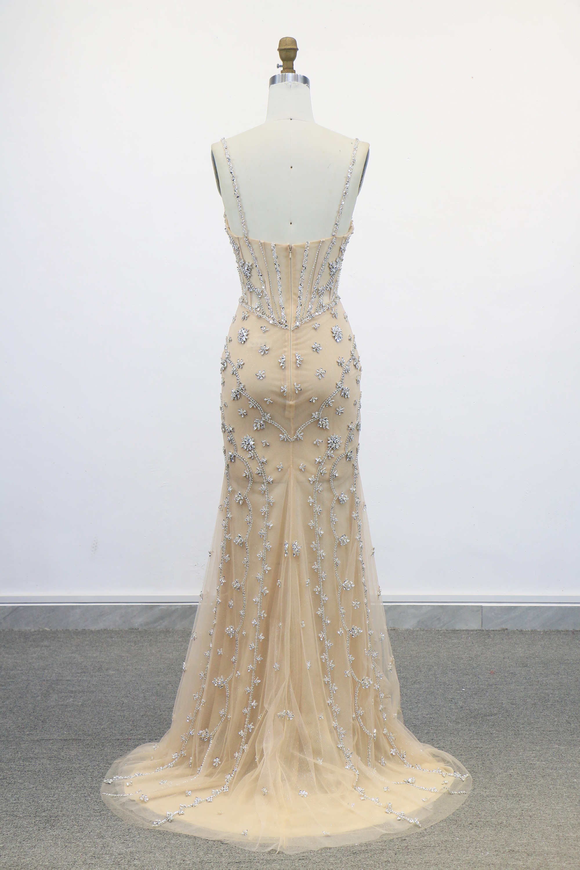 Full Beaded by Hand Made Beaded Straps a Line Tulle Skirt Zipper Back Evening Dress Romantic and Sophisticated Prom Dresses