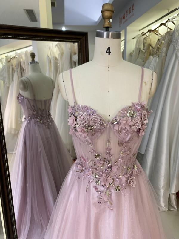 Chic Dark Rose Elegant Princess Sleeveless A-Line Tulle Prom Plunging V-Neck Open Back Romantic Floor-Length Evening Wear