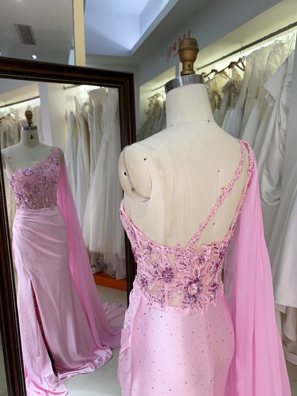 Corset Embroidery Beading Satin pink Mermaid Zipper up Back Evening Dresses