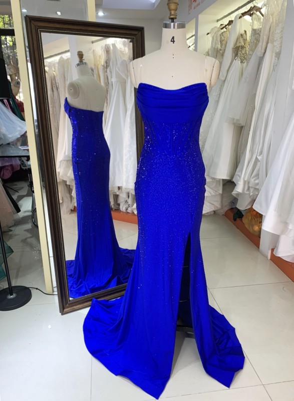 2025 Royal Blue Strapless Evening Gown Long Prom Dress Front Split Floor-Length Mermaid Prom Dress Rhinestone Detail