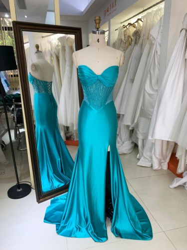 2026 Elegant Beautiful Floor Length Off the Shoulder with Lace up Back Split Slim Party Evening Dress