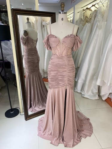 Elegant Long Evening Dress off Shoulder Floor Length with Special Design Formal Party Evening Dresses for Women