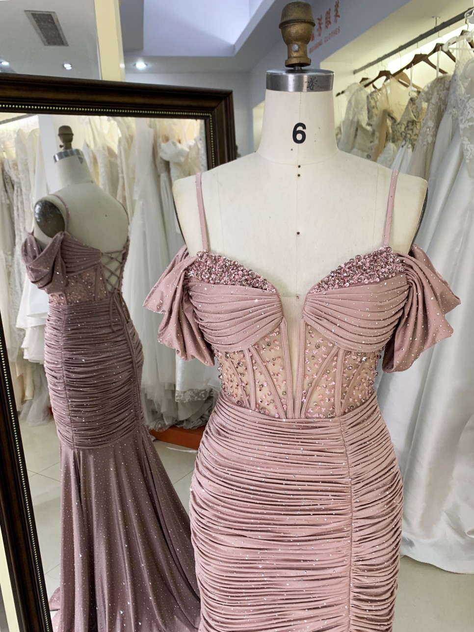 Elegant Long Evening Dress off Shoulder Floor Length with Special Design Formal Party Evening Dresses for Women