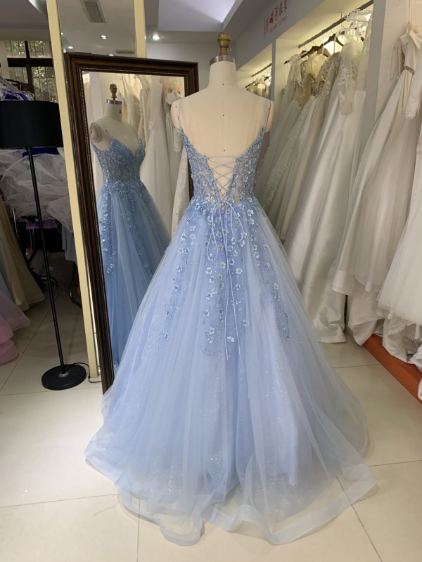 Factory Wholesale Light Blue Red Embroidery Corset a Line Prom Princess Tulle Ball Gown