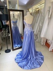 2025 Chic Light Blue Applique Deep V-Neck Floor-Length Mermaid Formal Prom Evening Gown Satin Fabric Embellishment Sweep Train