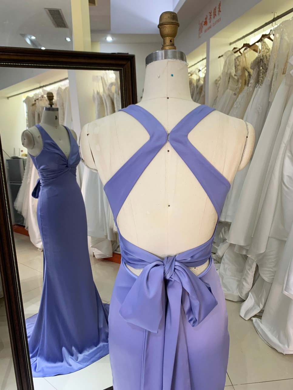 2025 Stunning Cross Halter Neck Purple Mermaid Prom Dress Formal Evening Gown Backless Embellishment Party Style Natural