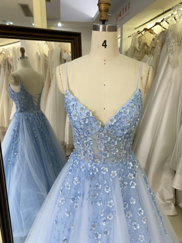 Factory Wholesale Light Blue Red Embroidery Corset a Line Prom Princess Tulle Ball Gown